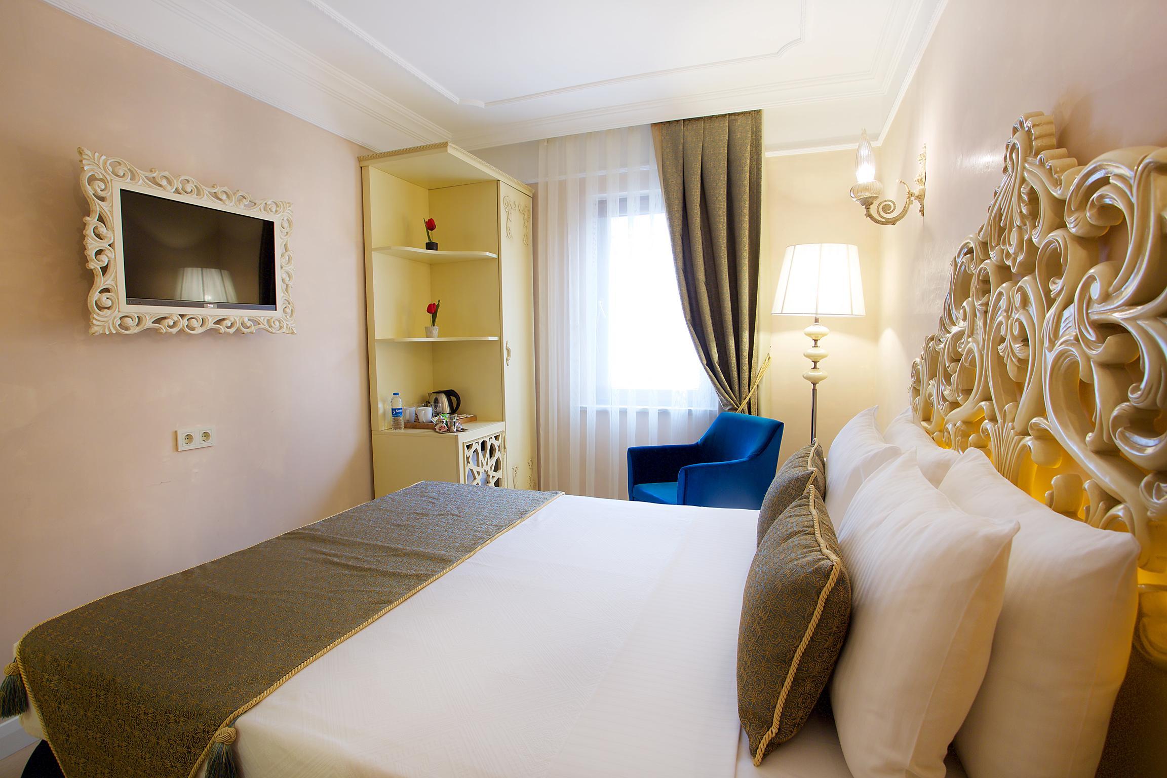 Edibe Sultan Hotel Istanbul Exterior photo